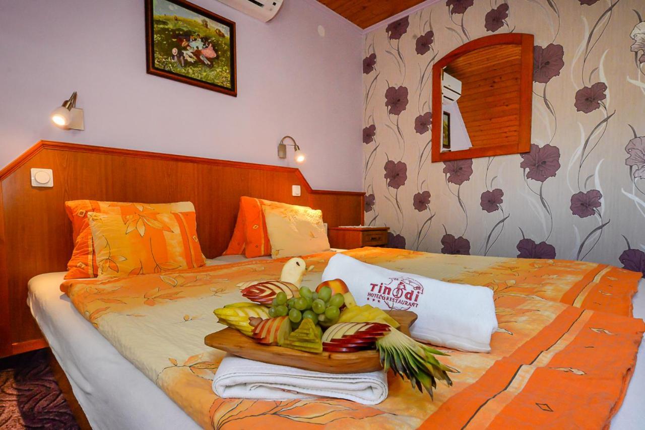 Bed and Breakfast Tinodi Fogado à Sárvár Extérieur photo
