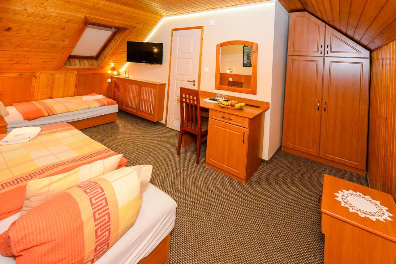 Bed and Breakfast Tinodi Fogado à Sárvár Extérieur photo