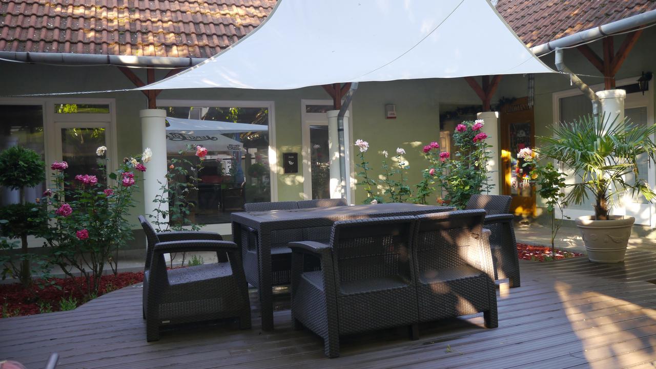 Bed and Breakfast Tinodi Fogado à Sárvár Extérieur photo